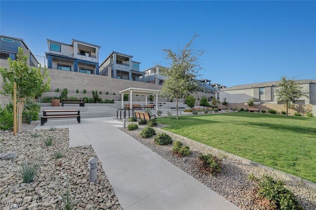 Building Photo - 1578 Crested Eagle St