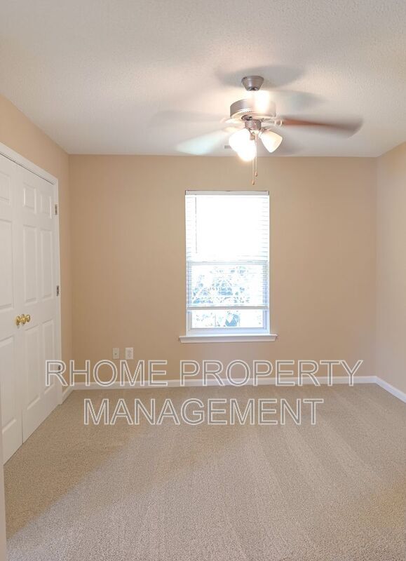 Building Photo - 336 Cottonwood Creek Cir