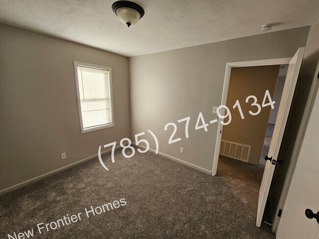 Building Photo - 1333 Ponca Ave