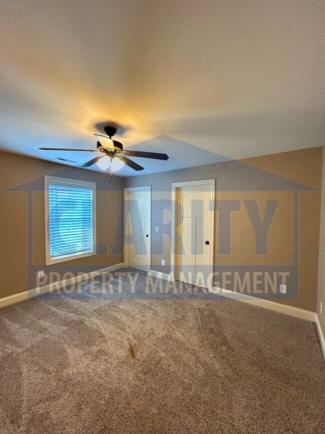Building Photo - Modern 2-bedroom, 2.5-bath townhome