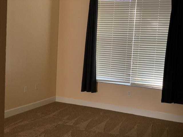 Building Photo - Beautiful 4-Bedroom, 2-Bath House Availabl...
