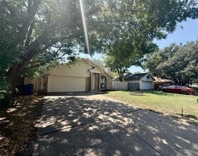 Building Photo - 1656 Independence Rd