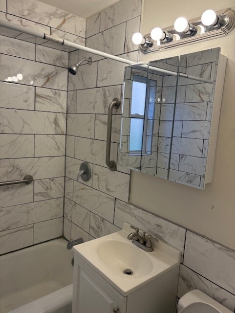 new bathroom - 844 Thorn St