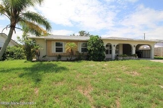 Building Photo - 3222 Galleon Ave NE