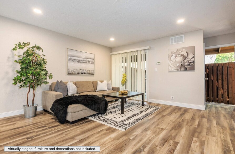 Building Photo - 2073 Olivera Rd