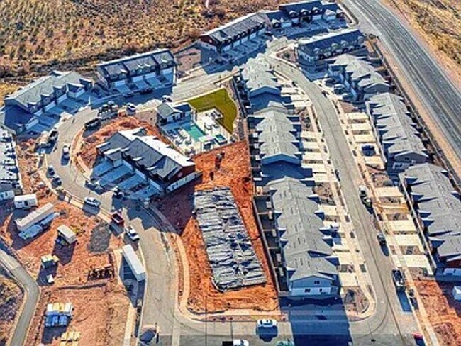 Building Photo - 3983 Razor Dr