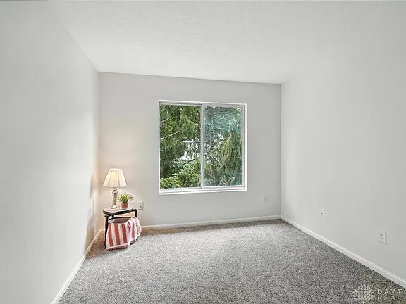 Building Photo - 8576 Timber Park Dr