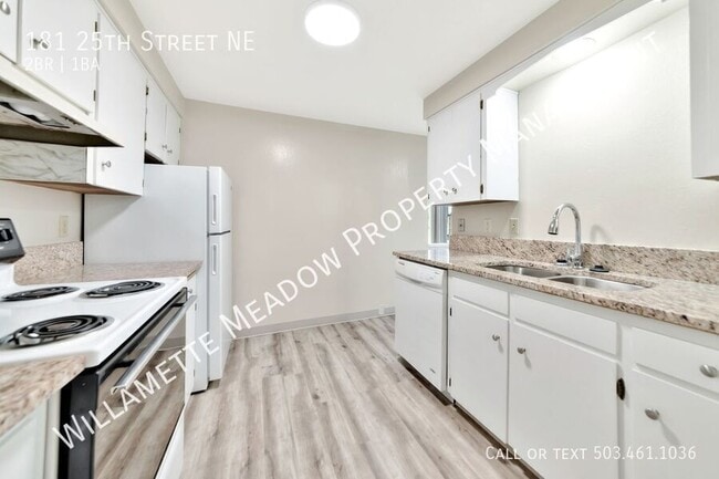 Building Photo - 181 25th St NE