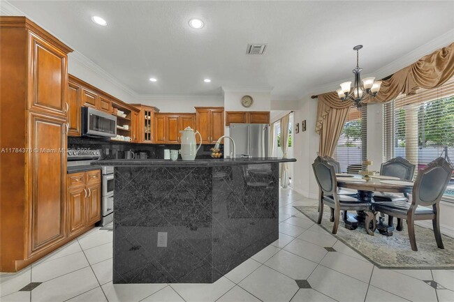 Building Photo - 3492 SW 177th Ave