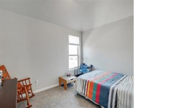 Building Photo - 1121 8th St