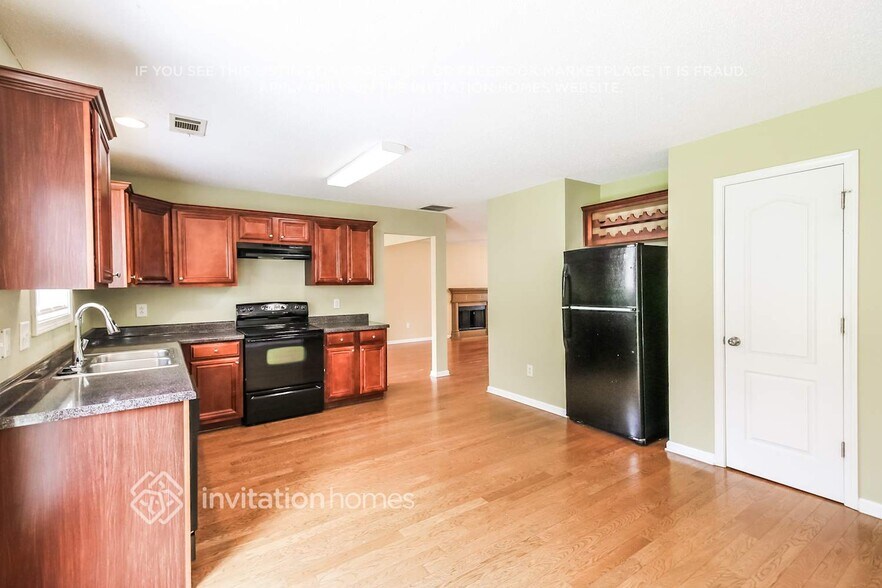 Building Photo - 3012 Newtons Crest Cir