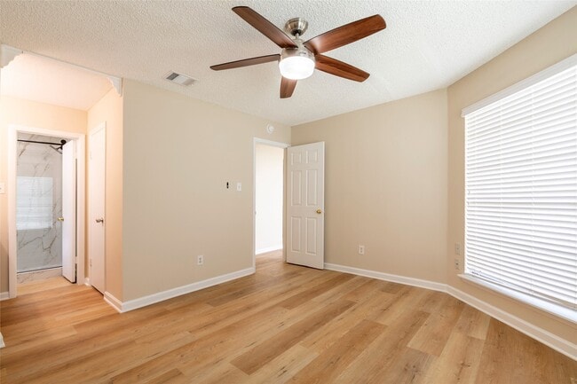 Building Photo - 1262 Rock Canyon Dr
