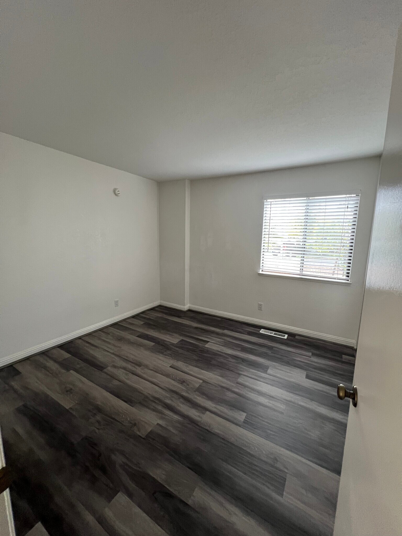 Building Photo - 2609 Westberry Dr