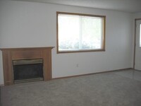 Building Photo - Pachl10