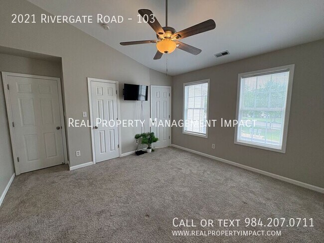 Building Photo - 2021 Rivergate Rd