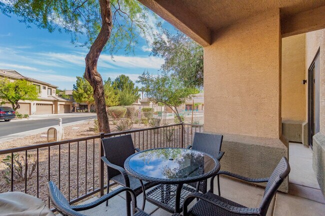 Building Photo - 705 W Queen Creek Rd