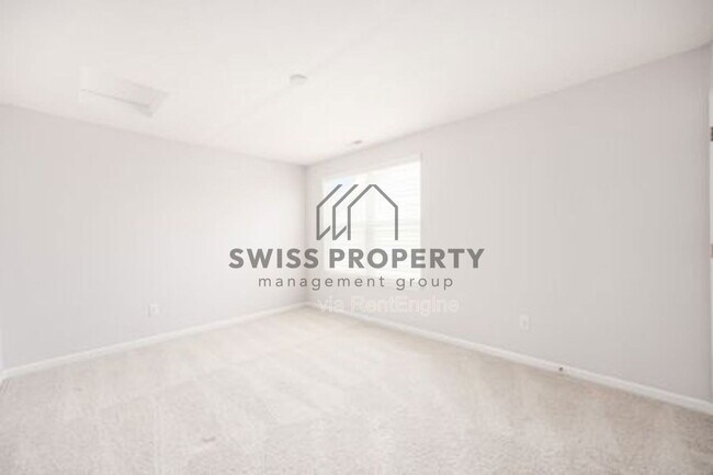 Building Photo - 12281 Rooster Tail Dr