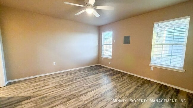 Building Photo - 7403 5th St