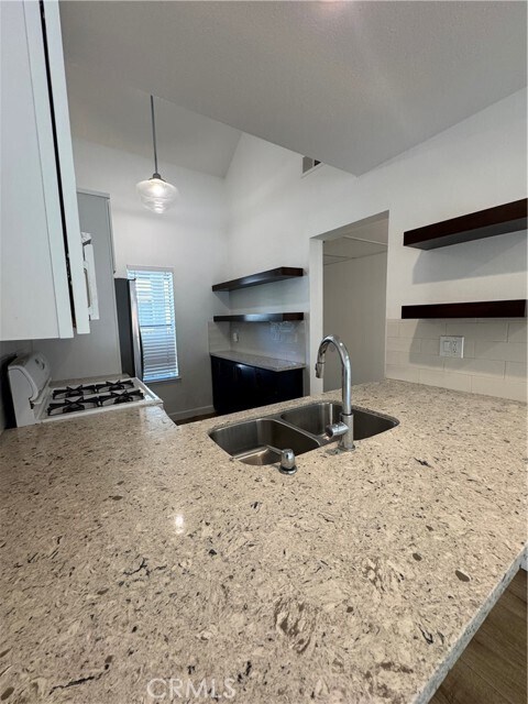 Building Photo - 123 Lemon Grove