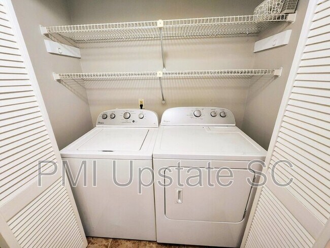 Building Photo - 3106 Bethel Rd