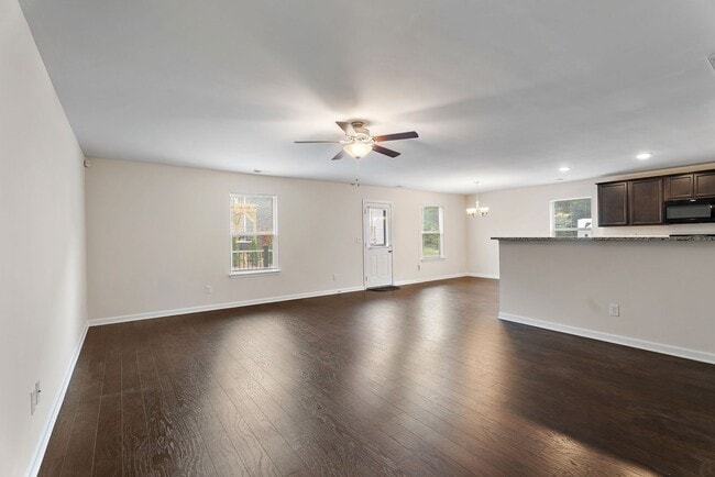 Building Photo - 317 Sportsman Dr