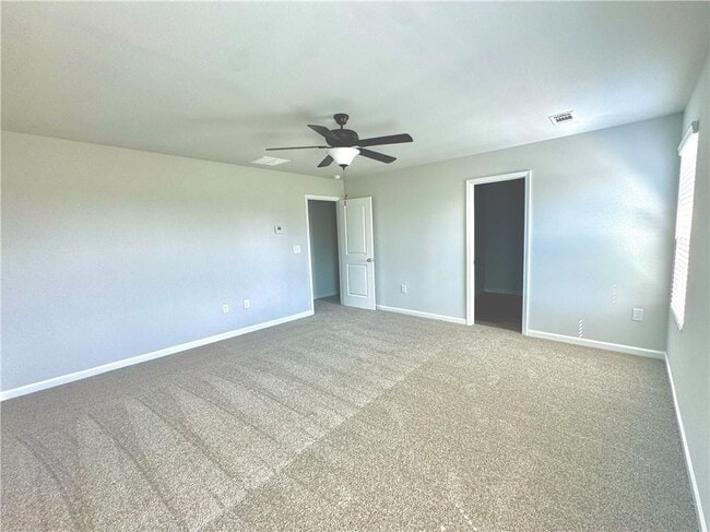 Building Photo - 11075 Suria Dr
