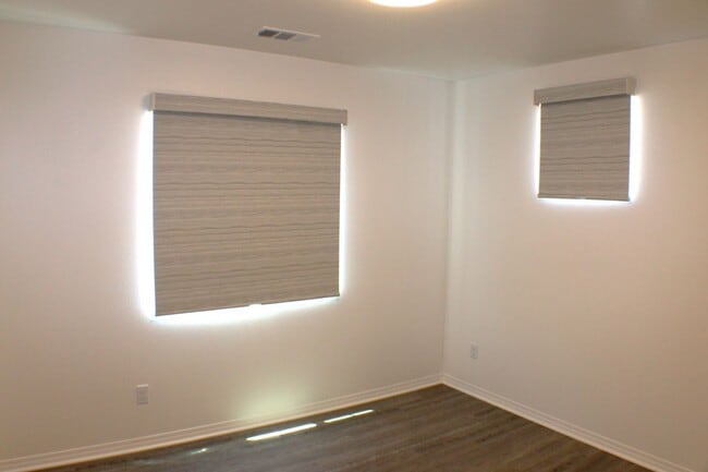 Building Photo - Stunning Redlands Home For Rent