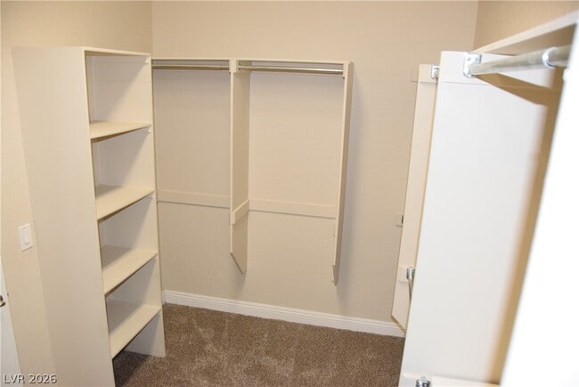 Building Photo - 6904 Homing Pigeon Pl