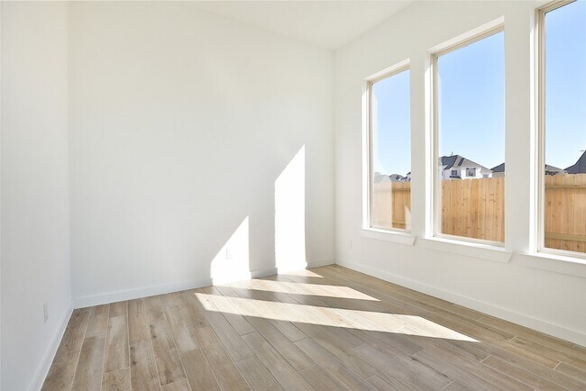 Building Photo - 4222 Ana Ridge Ln