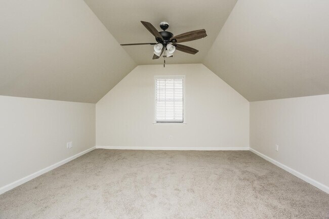 Building Photo - 4461 Green Creek