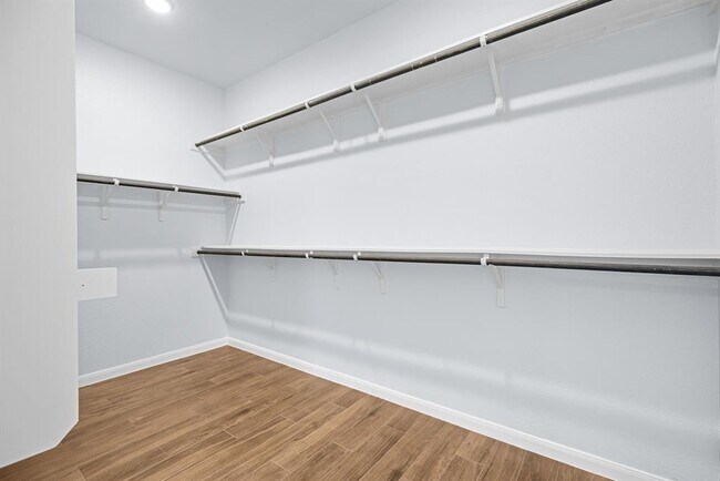 Building Photo - 133 Camella St