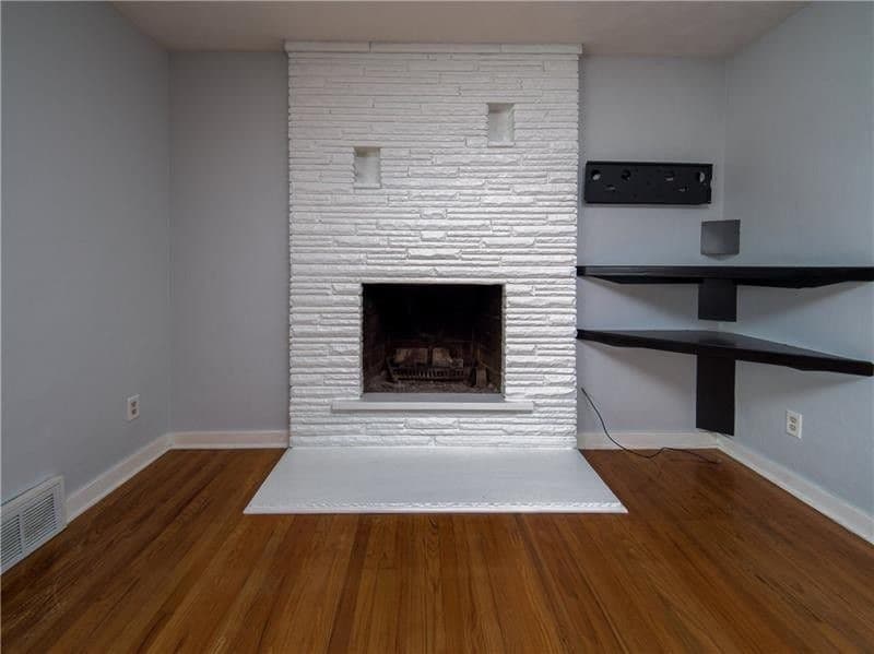 freshly painted! - 3350 Gibsonia Rd