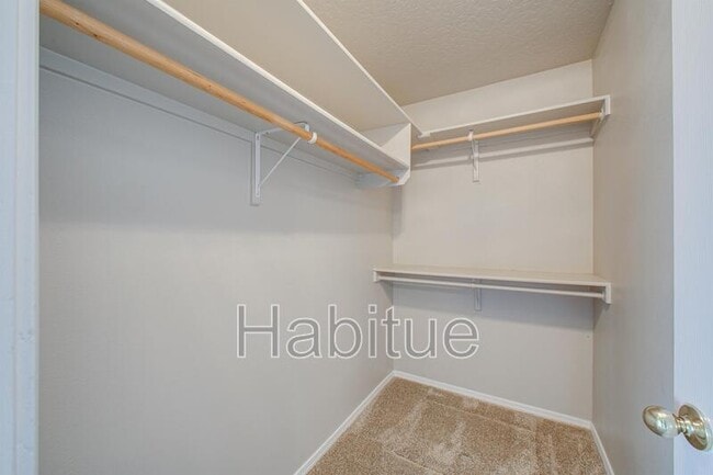 Building Photo - 13350 W Fringetree St