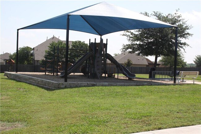 Building Photo - 662 Hot Spring Valley