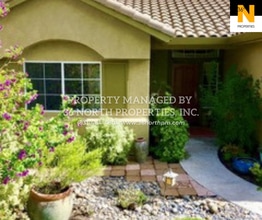 Building Photo - **Room For Rent In Share household**