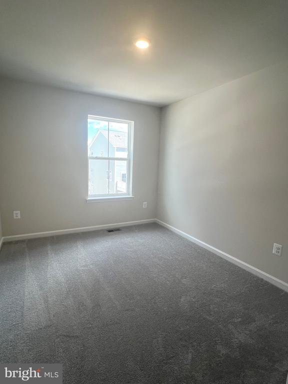 Building Photo - 342 Watercourse Dr