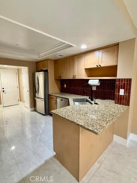 Building Photo - 972 Sandstone Dr