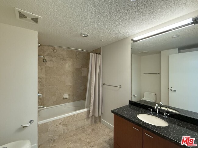 Building Photo - 3141 Michelson Dr