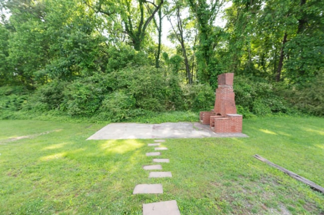 Building Photo - Charming 3 bedroom, 2 bathroom in Winston ...