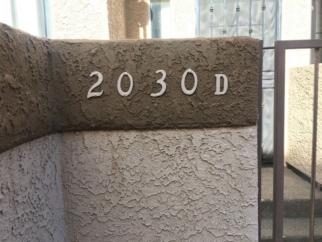 Building Photo - 2030 S Bon View Ave