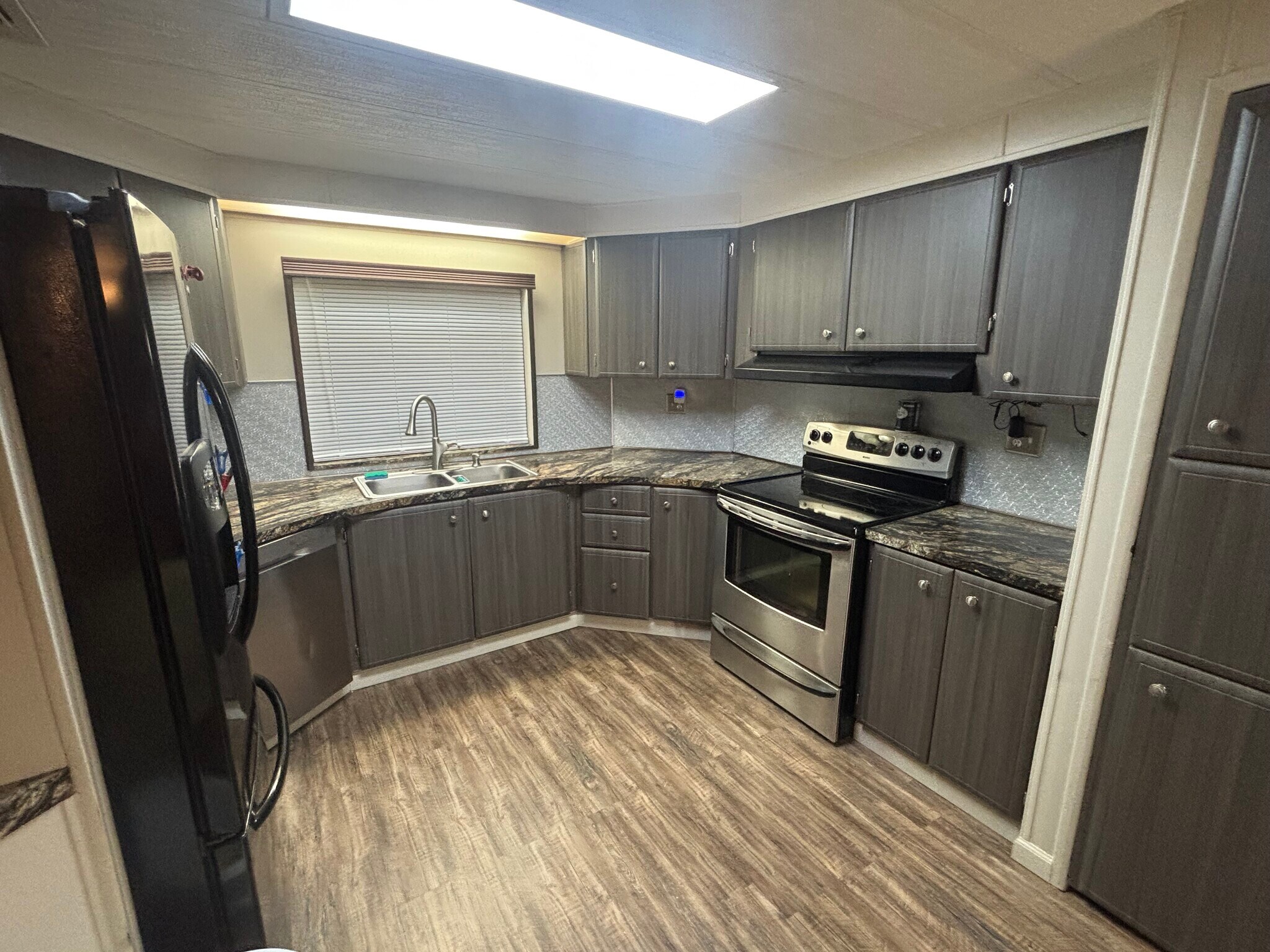 Building Photo - 2658 SW Monarch Trl