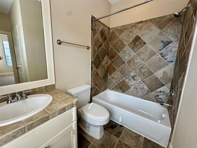 Building Photo - 1205 Birdsall St