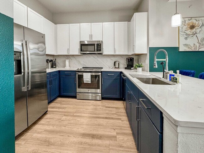 Building Photo - 2901 Indiana St