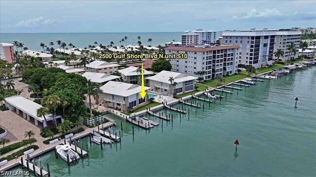 Building Photo - 2500 Gulf Shore Blvd N