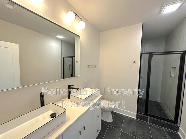 Building Photo - 1354 Briar Creek Rd
