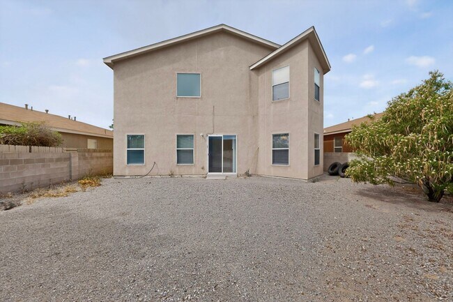 Building Photo - Spacious 5-Bedroom Home in Enchanted Hills – Rio Rancho