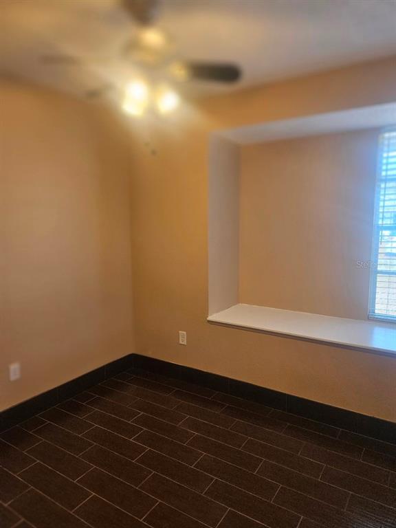 Building Photo - 1225 Armsdale Ave