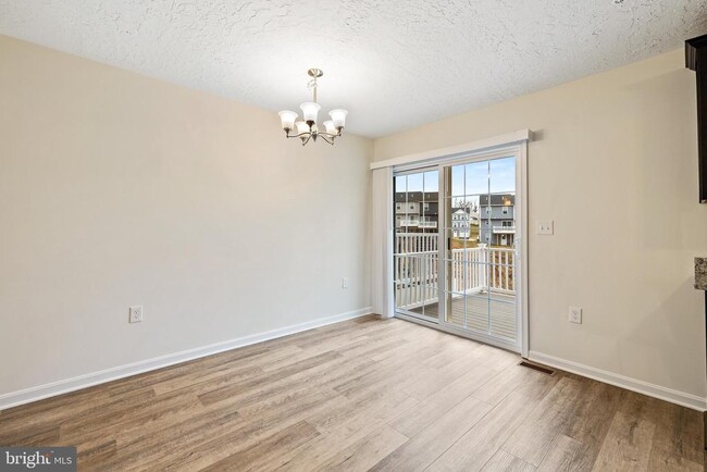 Building Photo - 118 Cadbury Dr