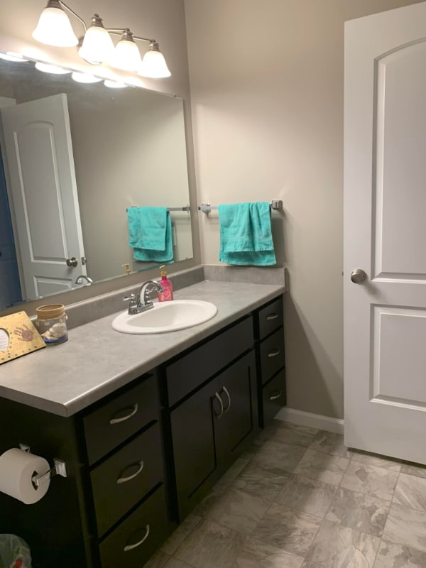 Building Photo - 15267 Delphinium Pl