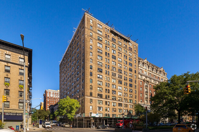 The Broadmoor 235 W 102nd St New York NY 10025 Apartment Finder   The Broadmoor New York Ny Primary Photo 